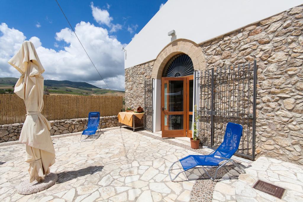 Antico Casale Siciliano Guest House Balata di Baida Exterior photo